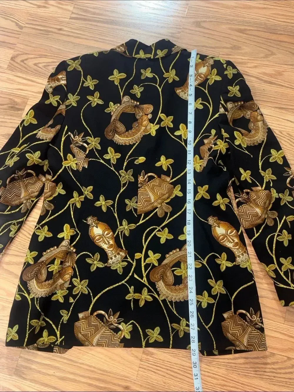 Escada Margaretha Ley 100% Silk Print Jacket, black, tan, gold, size 40, US 10